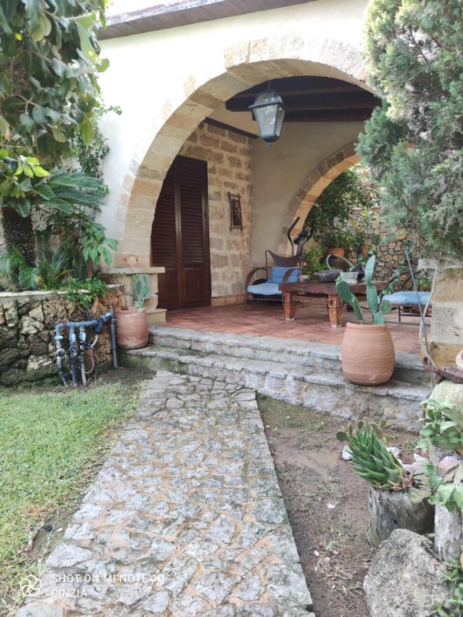 Casolare Giummari Acomodação com café da manhã Carini Exterior foto